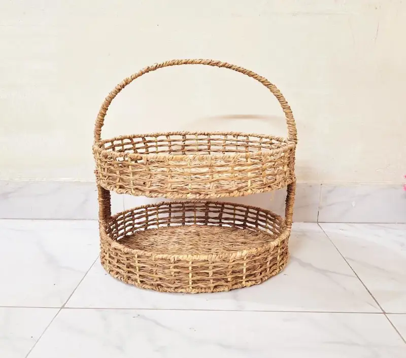 Makeup / Medicine / Cosmetic Basket